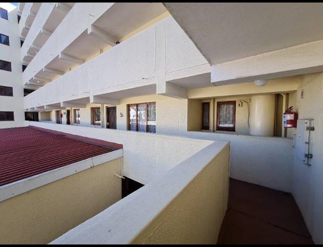 1 BEDROOM APARTMENT SOLD IN PINETOWN CENTRAL